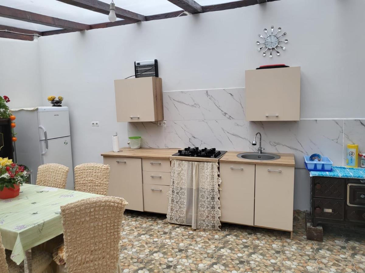 Apartament Cu Terasa Si Gratar Apartment Satu Mare Luaran gambar